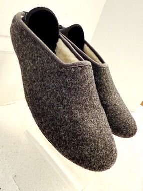Mahabis Classic Wool Slippers EU 40 Women’s 9 Men’s 7.5 Discontinued